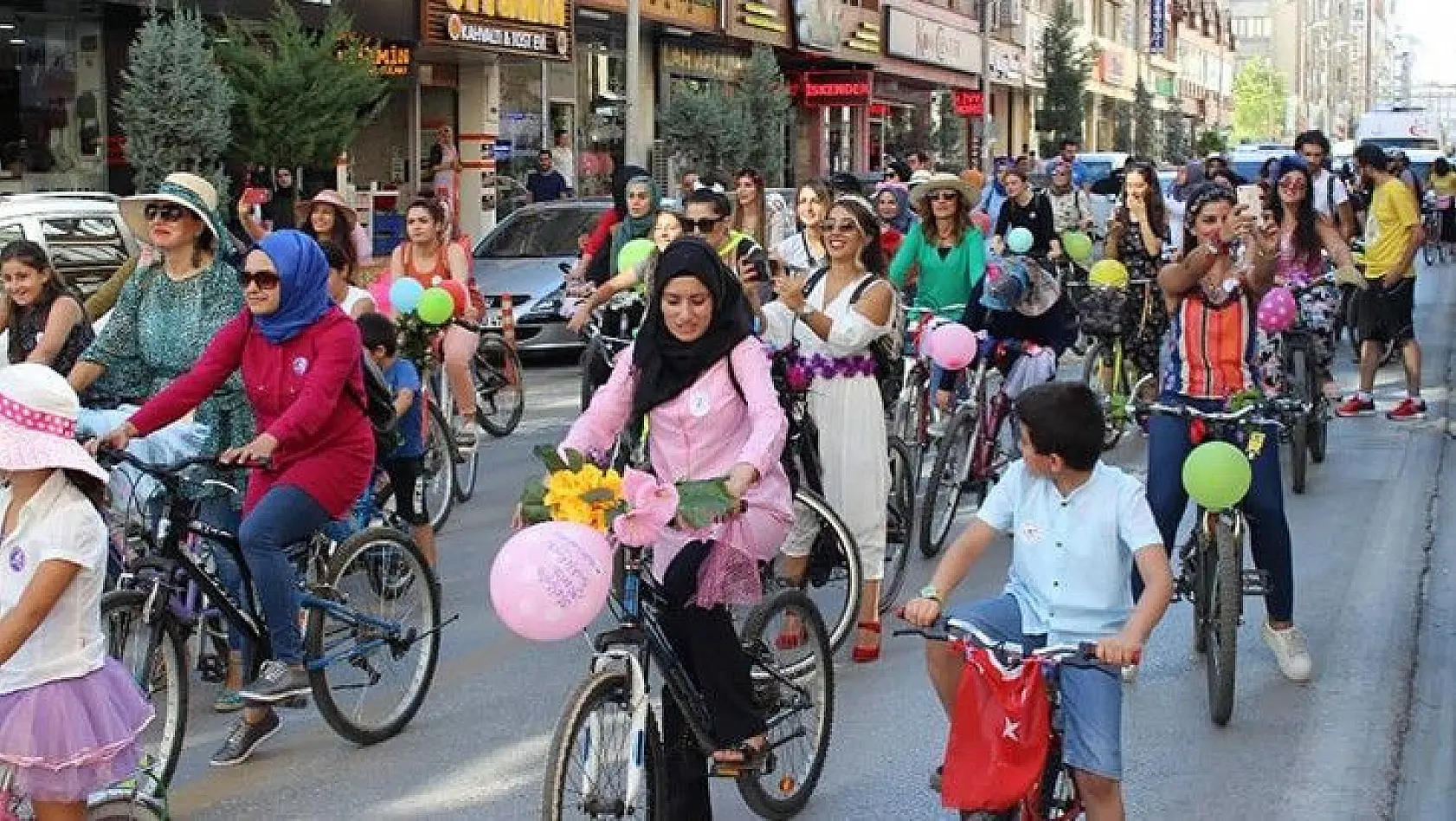 9. Süslü Kadınlar Bisiklet Turu Yapılacak