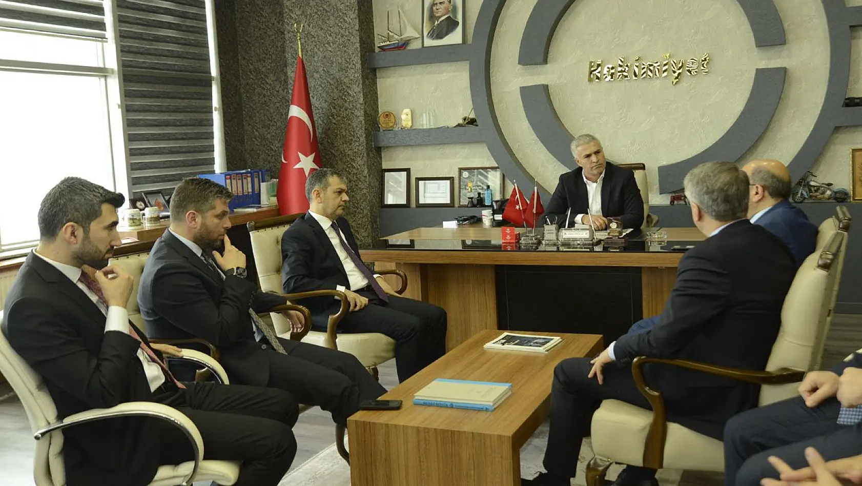 Ak Parti Elazığ Milletvekili Adayları Hakimiyet Gazetesi'ni Ziyaret Etti
