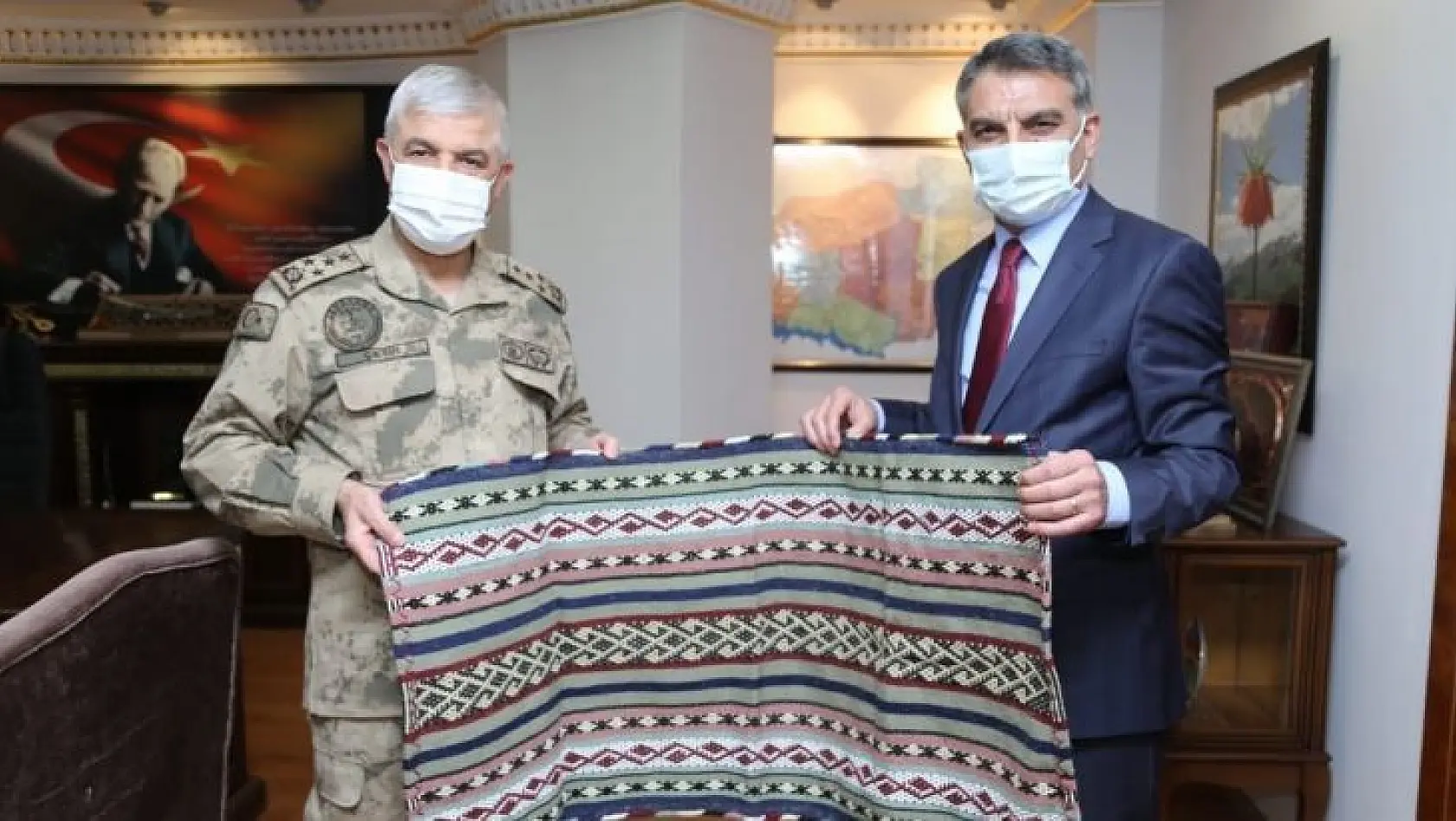 Bakan Yardımcısı Ersoy ve Jandarma Komutanı Çetin'den Tunceli'ye ziyaret