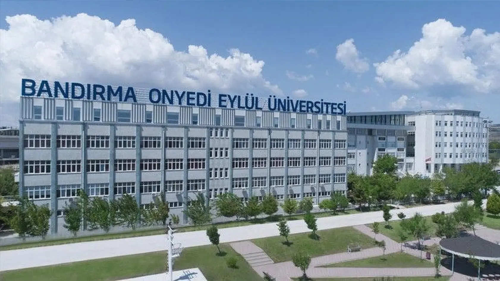 Bandırma Onyedi Eylül Üniversitesi Öğretim Elemanı alıyor