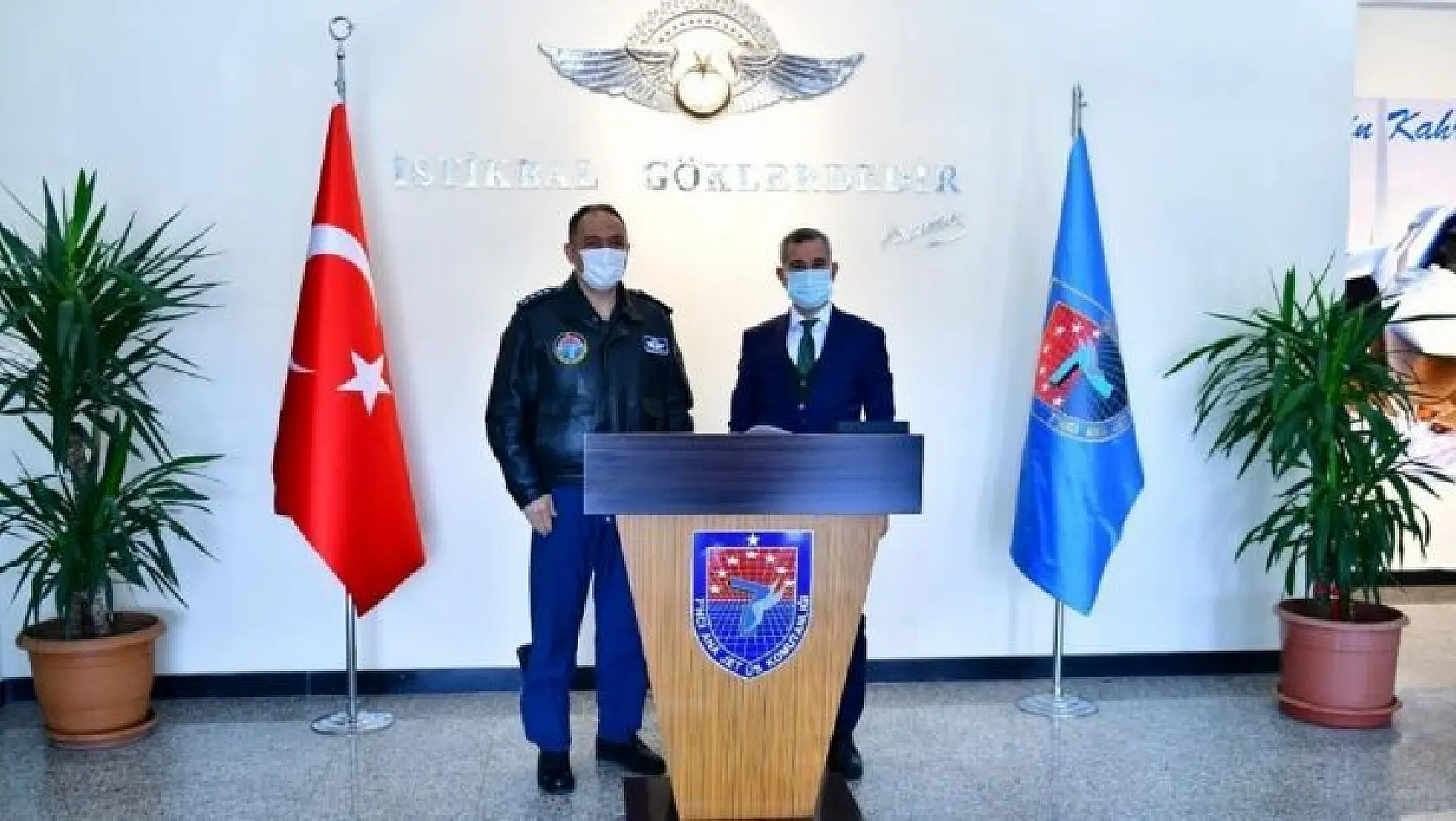 Başkan Çınar'dan Komutan Koltukoğlu'na hayırlı olsun ziyareti
