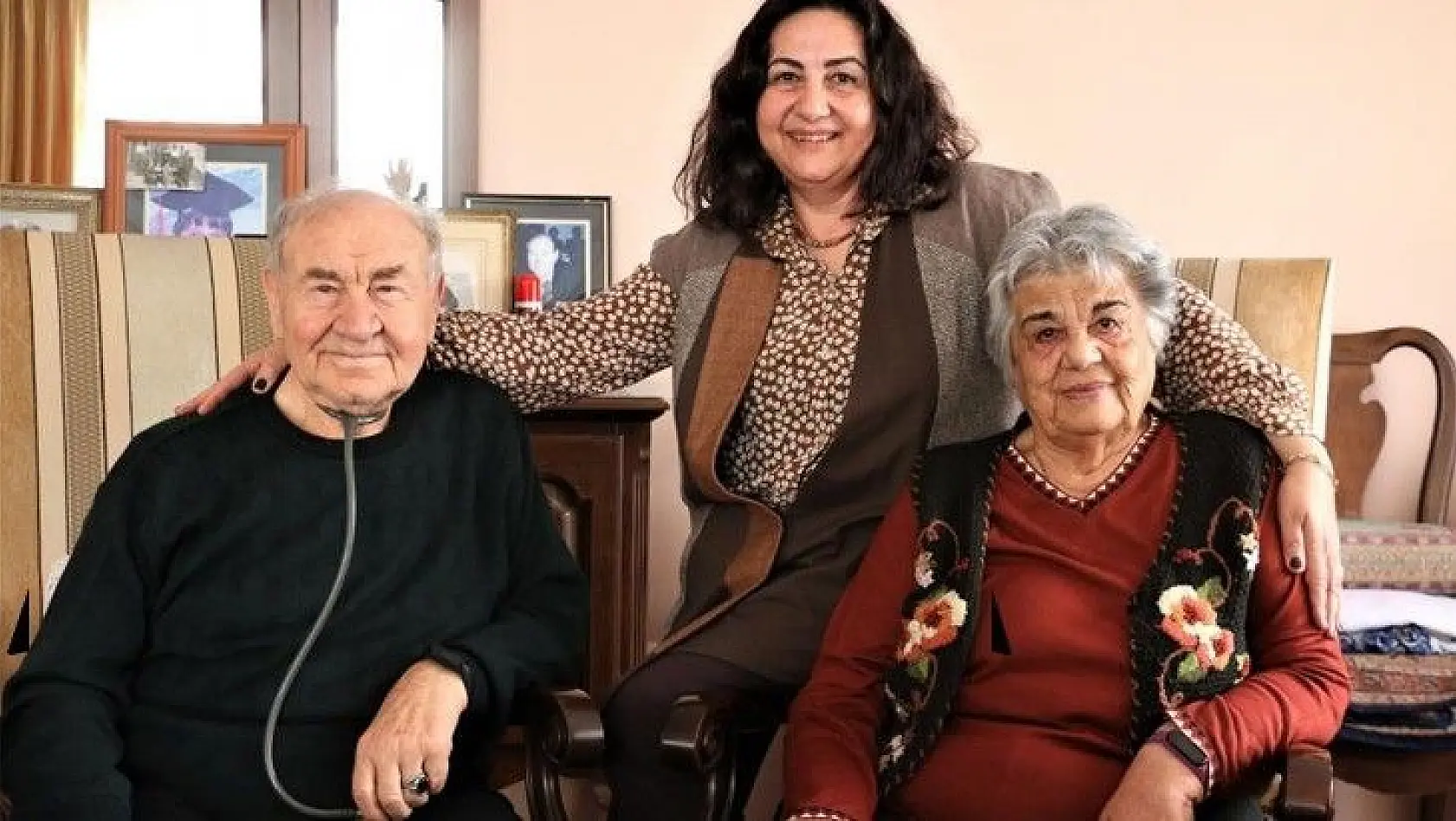Bir Steteskop'la 62 yıl doktorluk yapan çift:
