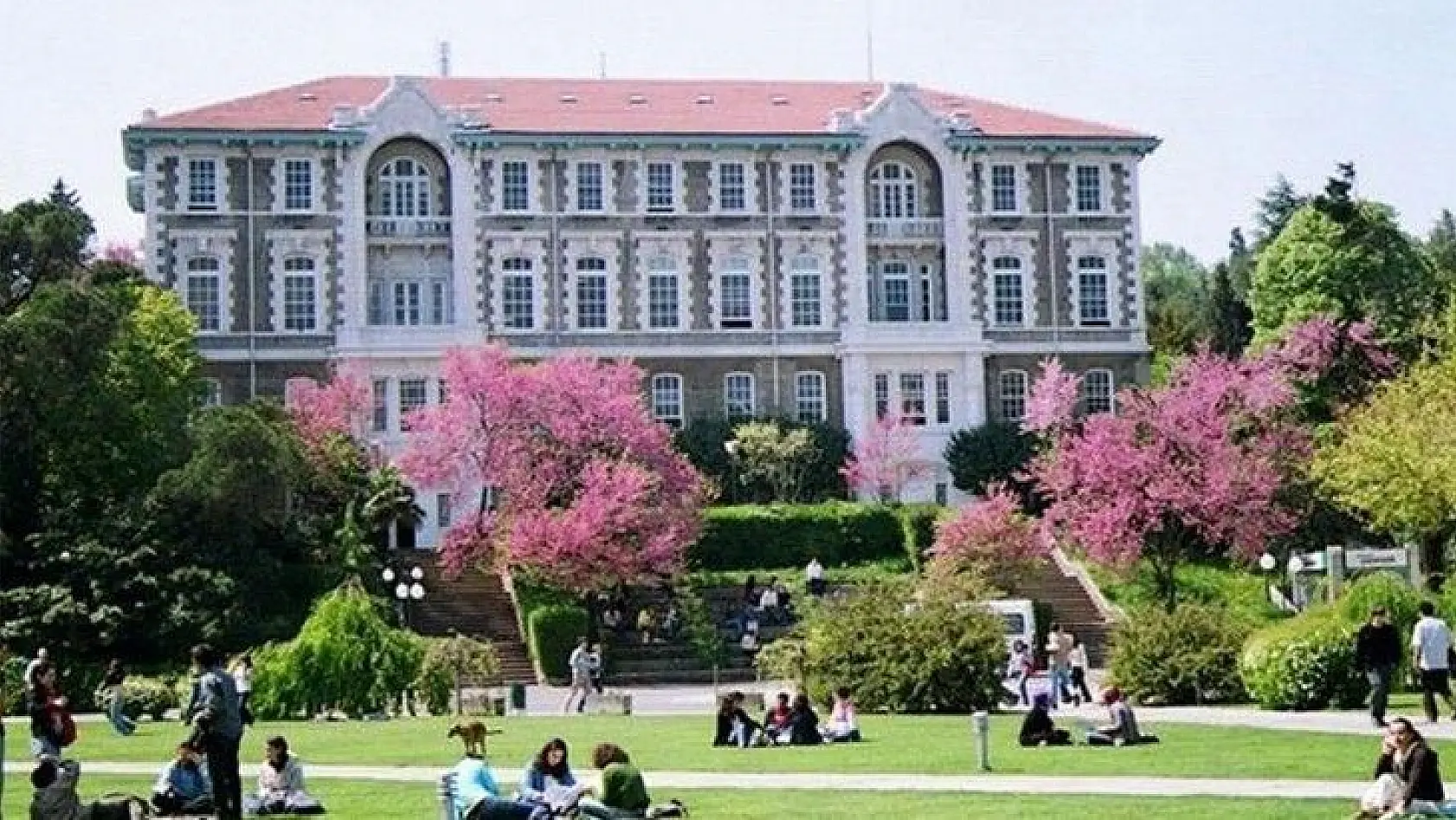 Boğaziçi Üniversitesi 25 sözleşmeli personel alacak