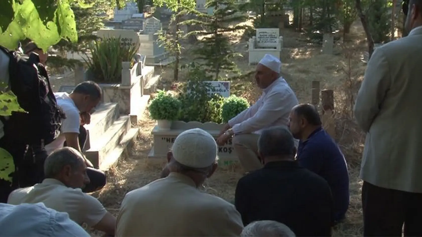 Bünyamin Eroğlu,  Vefatının 4'üncü Yılında Mezarı Başında Anıldı