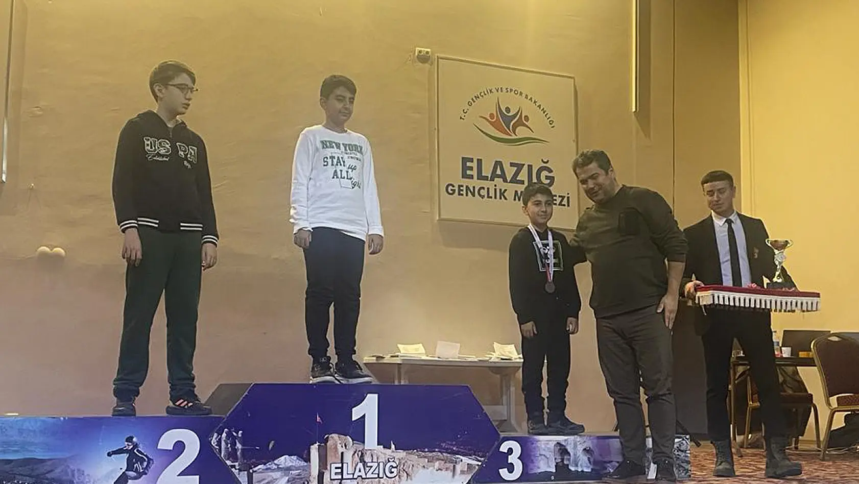 Çaturanga Satranç Kulübü Sporcuları  Turnuvaya Damga Vurdu