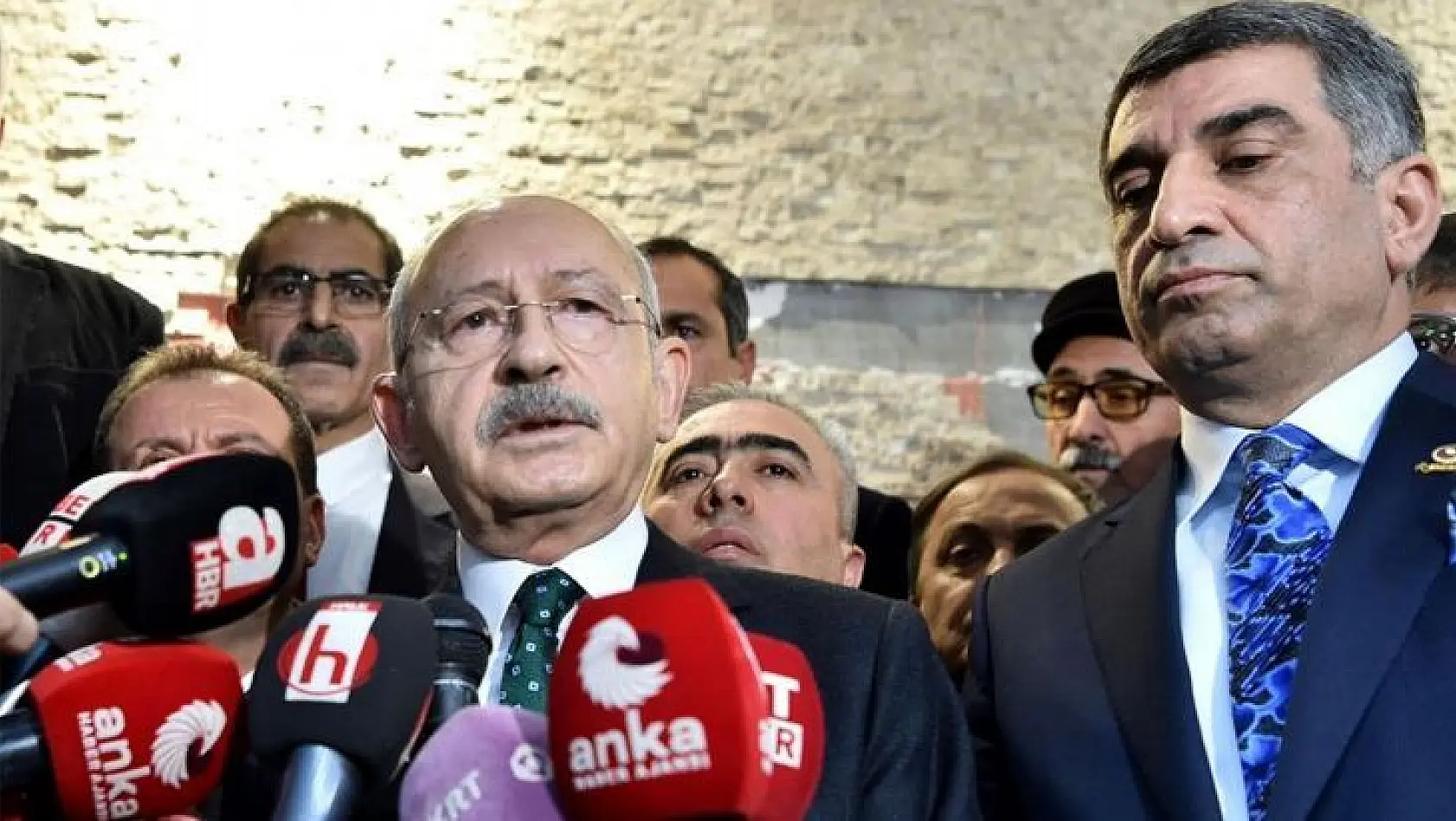 CHP Genel Başkanı Kılıçdaroğlu ve Milletvekili Erol'dan Gülbay'a başsağlığı telefonu