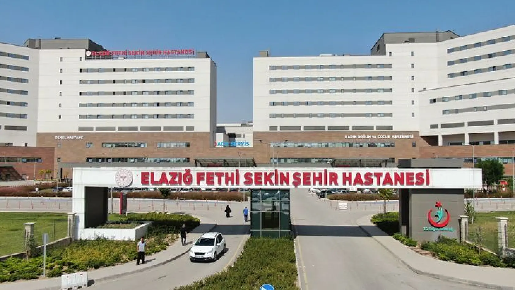 Covid-19 Hastası Sıfırlanan Fethi Sekin Şehir Hastanesi'nde, Poliklinik Hizmeti Başlıyor