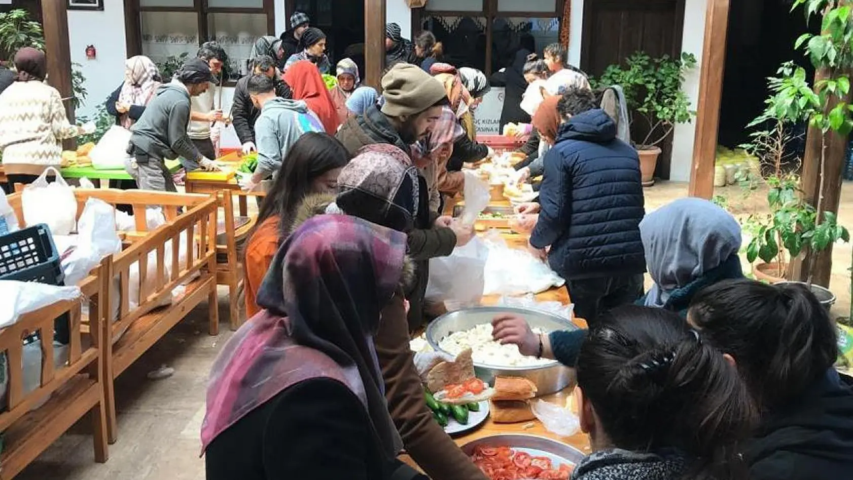 Depremzedelere Kucak Açan Arapgir'in Nüfusu 30 Bini Geçti