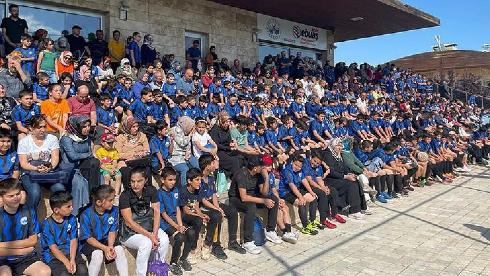 Elazığ Belediyesi Yaz Spor Okulu'nda Eğitimler Başladı