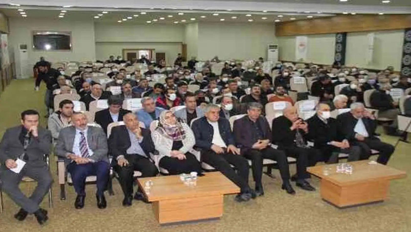Elazığ'da '1. Geven Balı Çalıştayı' Gerçekleştirildi