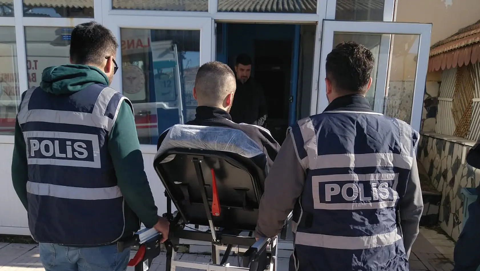 Elazığ'da Kasten Adam Öldürme Suçundan  25 Yıl 7 Ay Kesinleşmiş Hapis Cezası İle  Aranan Şahıs Tutuklandı