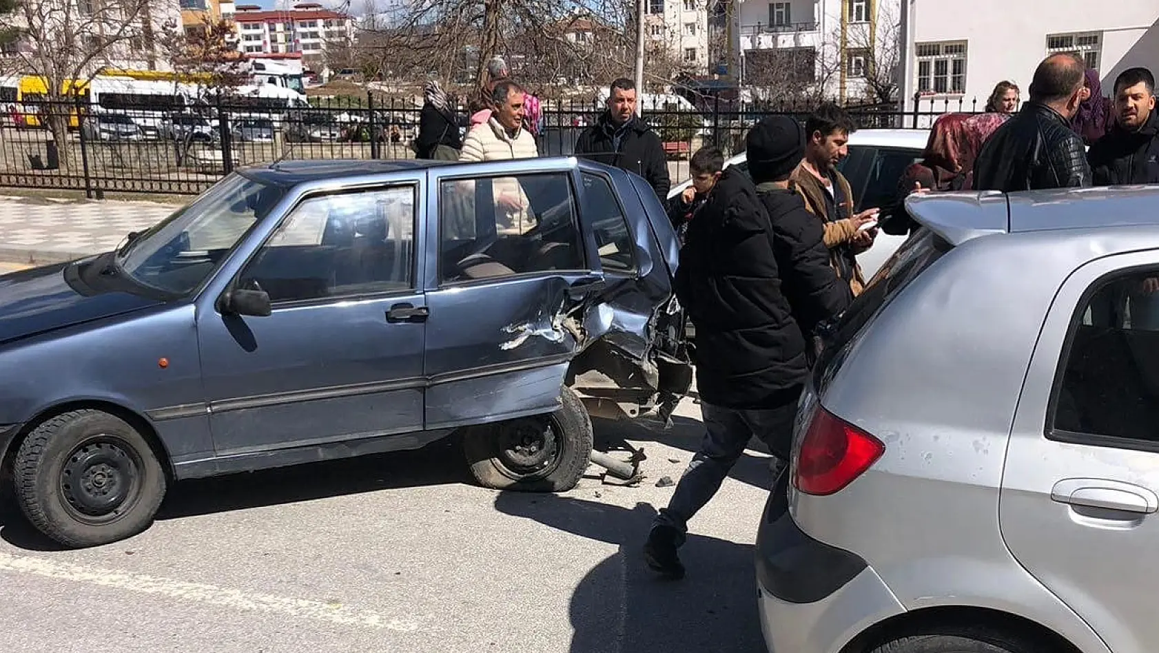 Elazığ'da maddi hasarlı trafik kazası 