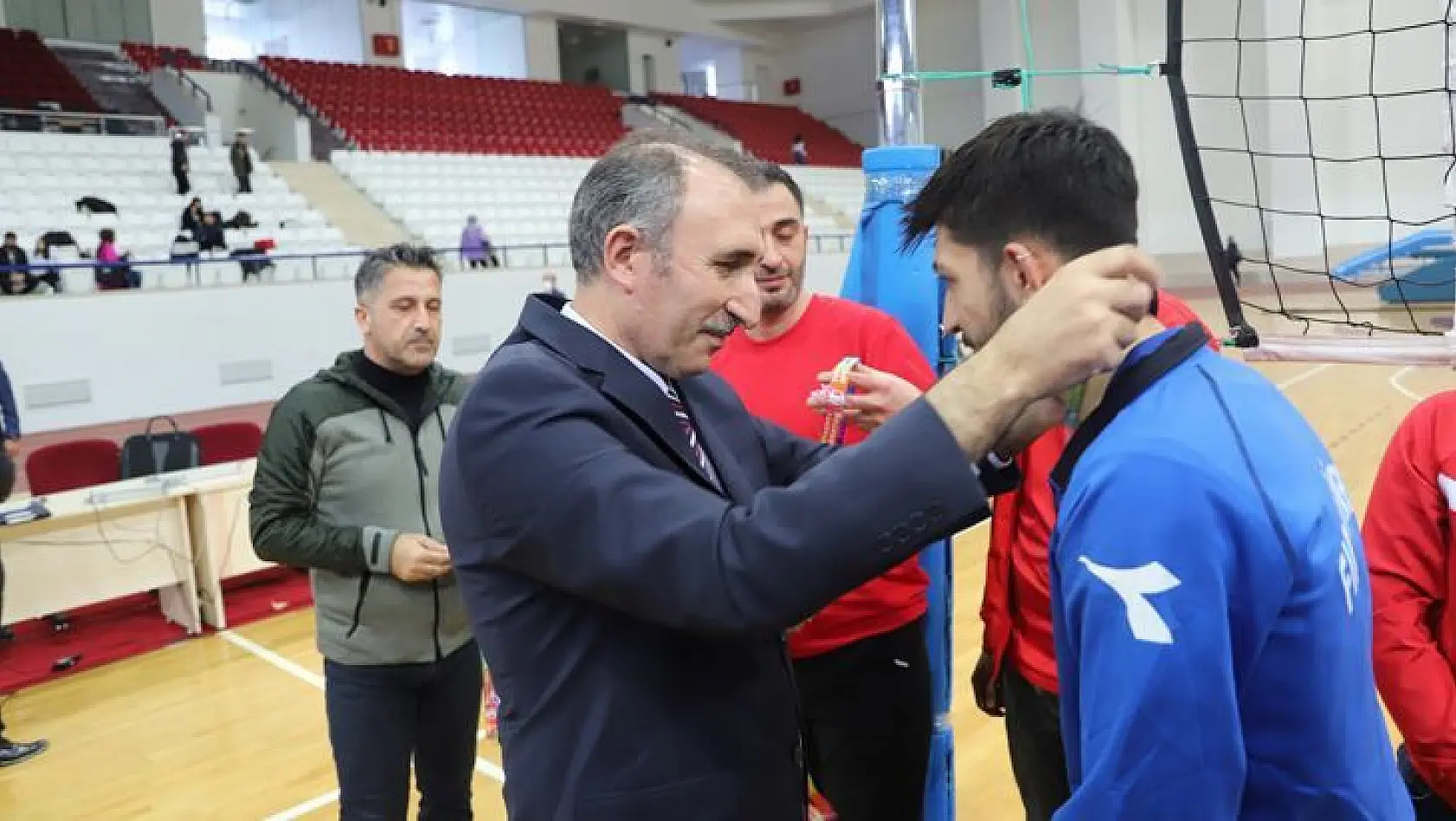 Elazığ'da şampiyon Fırat Üniversitesi