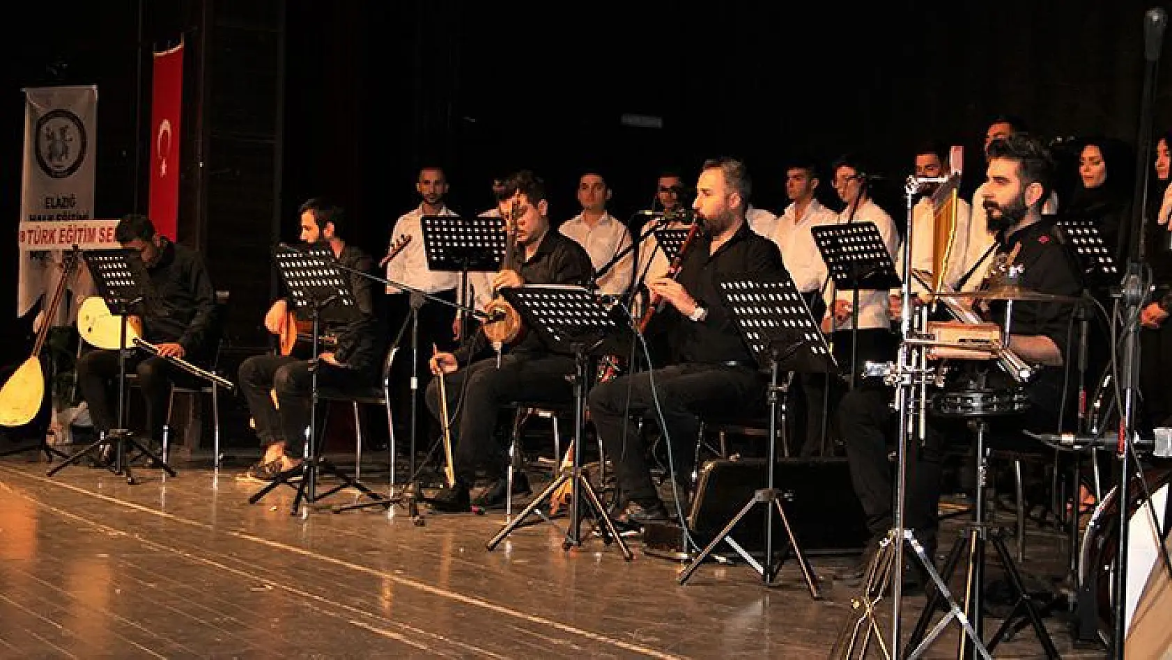 Elazığ'da Türk Halk Müziği Konseri Düzenlendi