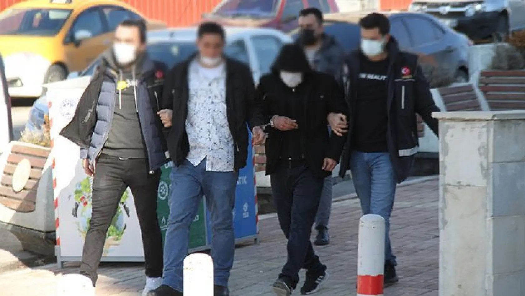Elazığ'daki Uyuşturucu Operasyonlarında 3 Tutuklama
