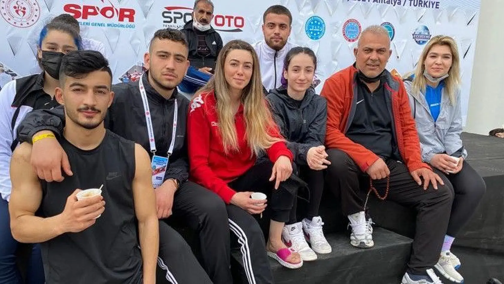 Elazığ'dan 3 sporcu Dünya Şampiyonası'nda