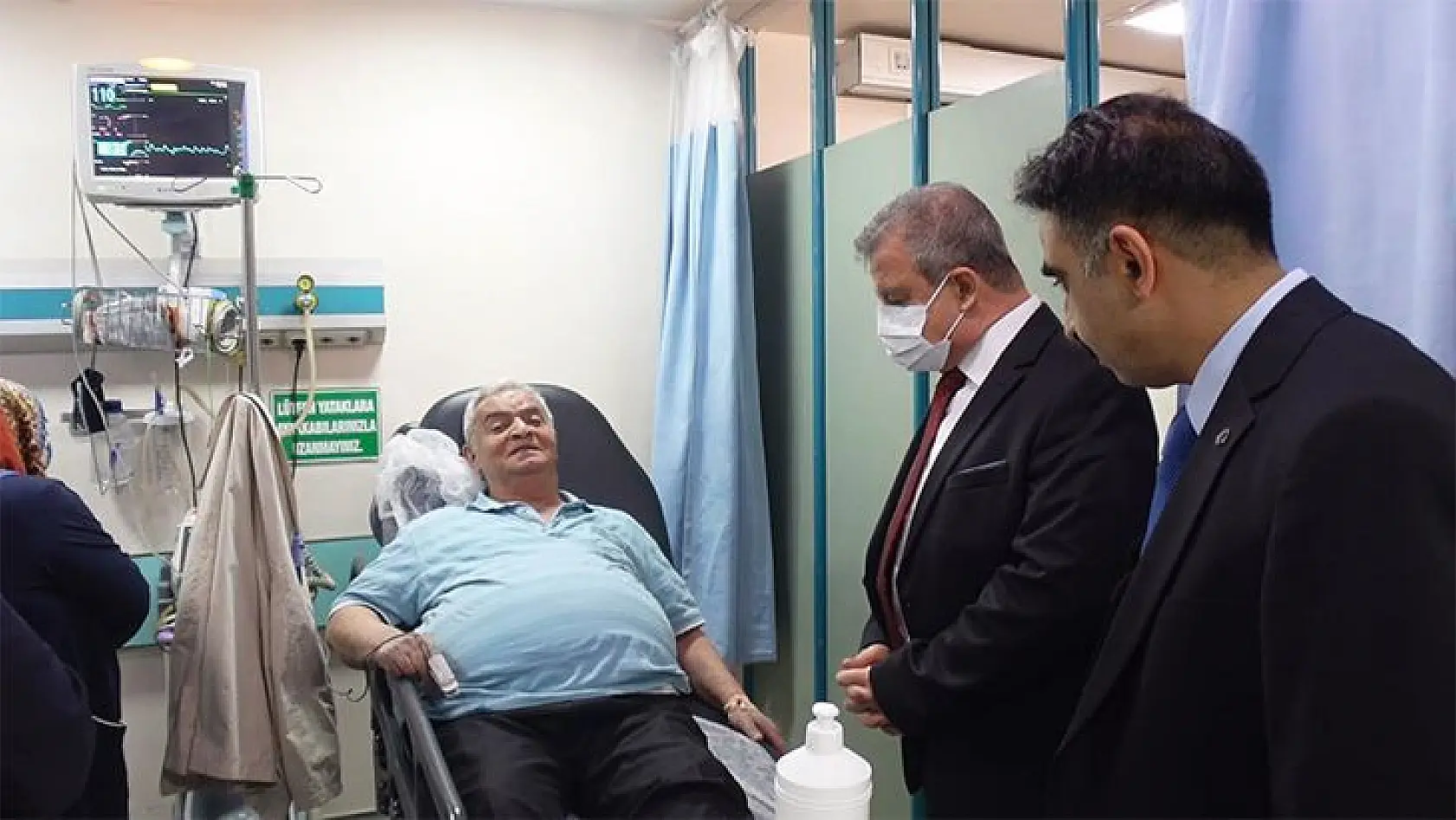 Fırat Üniversitesi Hastanesi Yöneticilerinden Bayram Ziyaret
