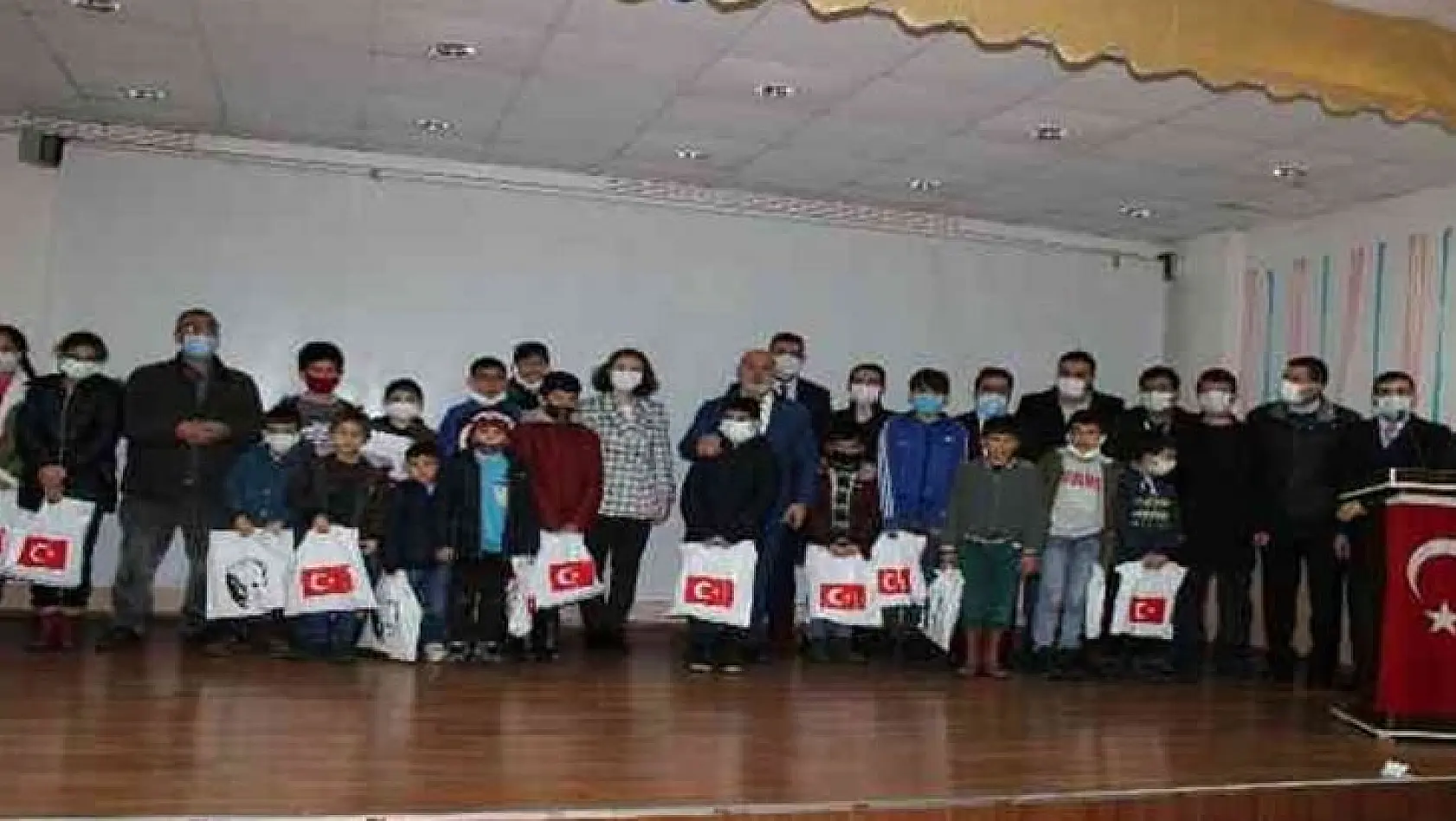 'Haydi Çocuklar Camiye' Projesinin Ödül Töreni Düzenlendi