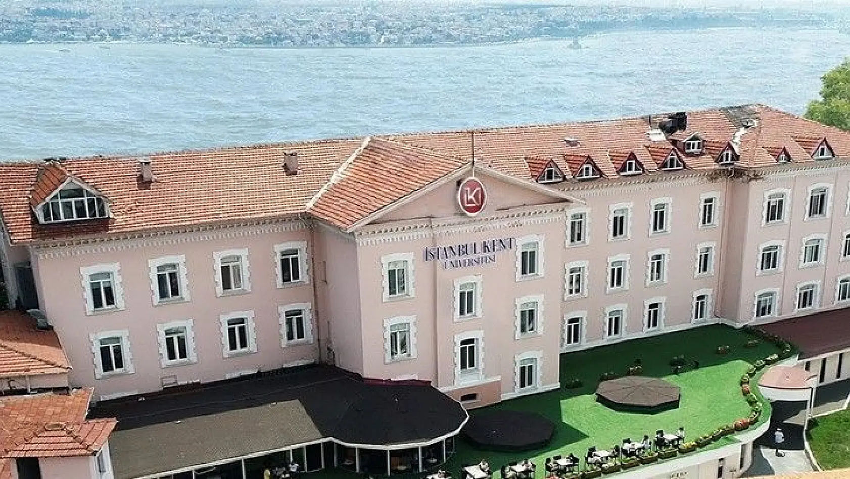 İstanbul Kent Üniversitesi 82 Akademik Personel alıyor