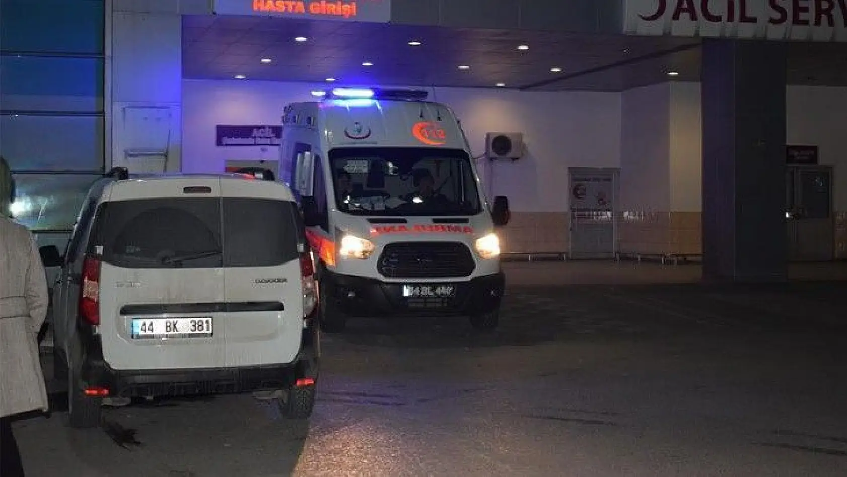 Malatya-Elazığ karayolunda trafik kazası: 3 yaralı