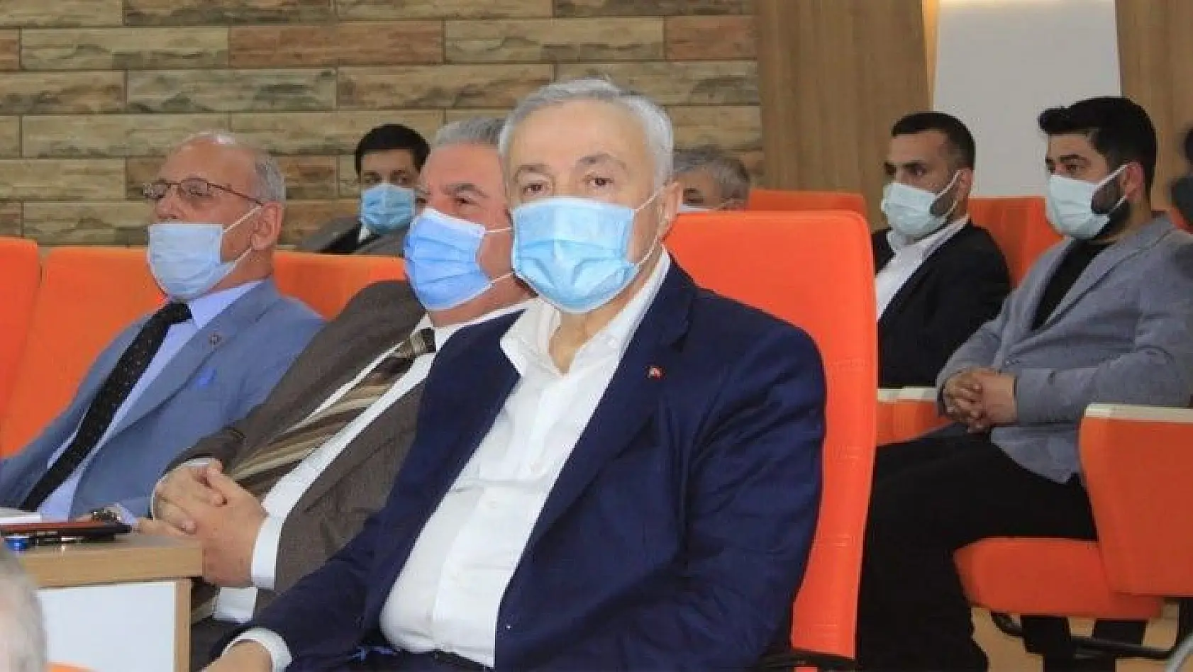 Milletvekili Demirbağ: 'Deprem Komisyonu Elazığ'ın Problemlerini Çözmeye Gelmedi'