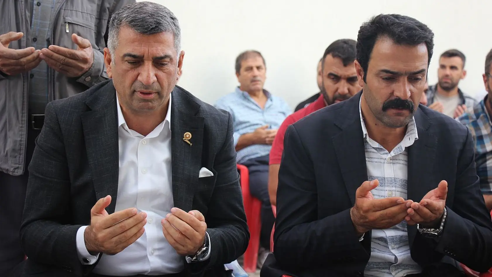 Milletvekili Erol'dan Şehit Ataş'ın Ailesine Taziye Ziyareti