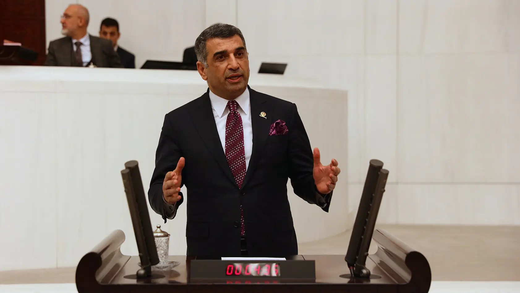Milletvekili Erol 'Sahte İlaç' Olayını Bakan Koca'ya Sordu