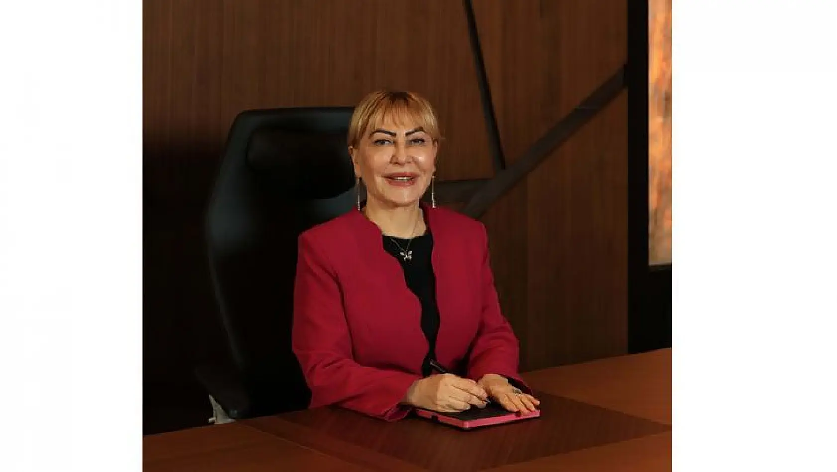 Prof. Dr. Yasemin Açık, 'Türkiye'nin En Güçlü 50 İş Kadını' Arasında 