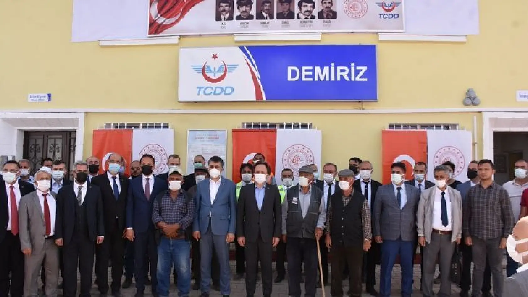 Terör örgütü PKK'nın şehit ettiği 6 TCDD personeli ile 2 sivil vatandaş anıldı