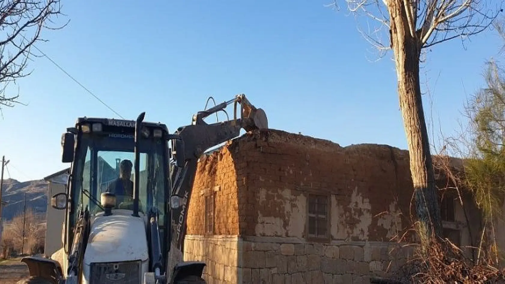 Tunceli'de depremzedeler için konut yapımına başlanıyor