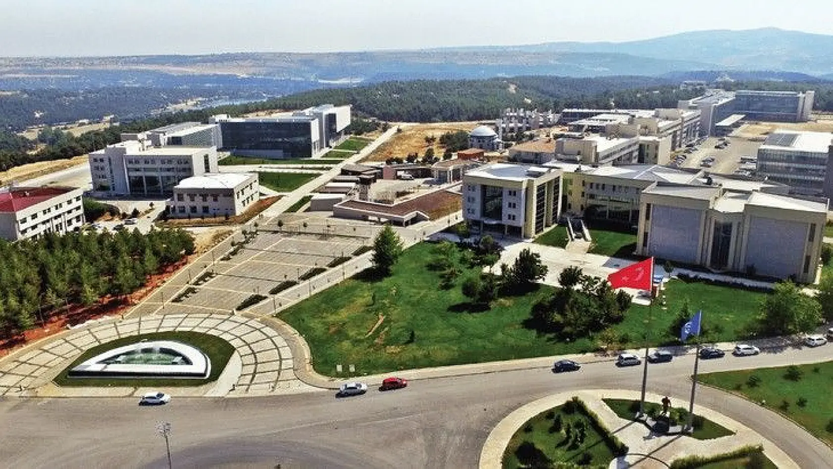 Uşak Üniversitesi 20 Öğretim Üyesi alıyor