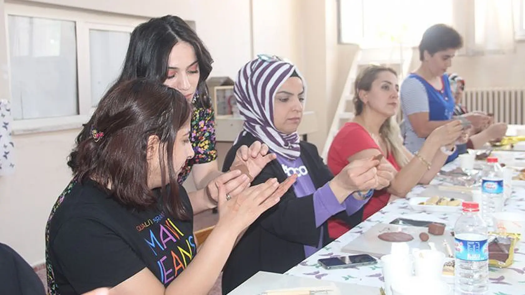 Elazığ'da MS Hastalarına Sanatla Terapi