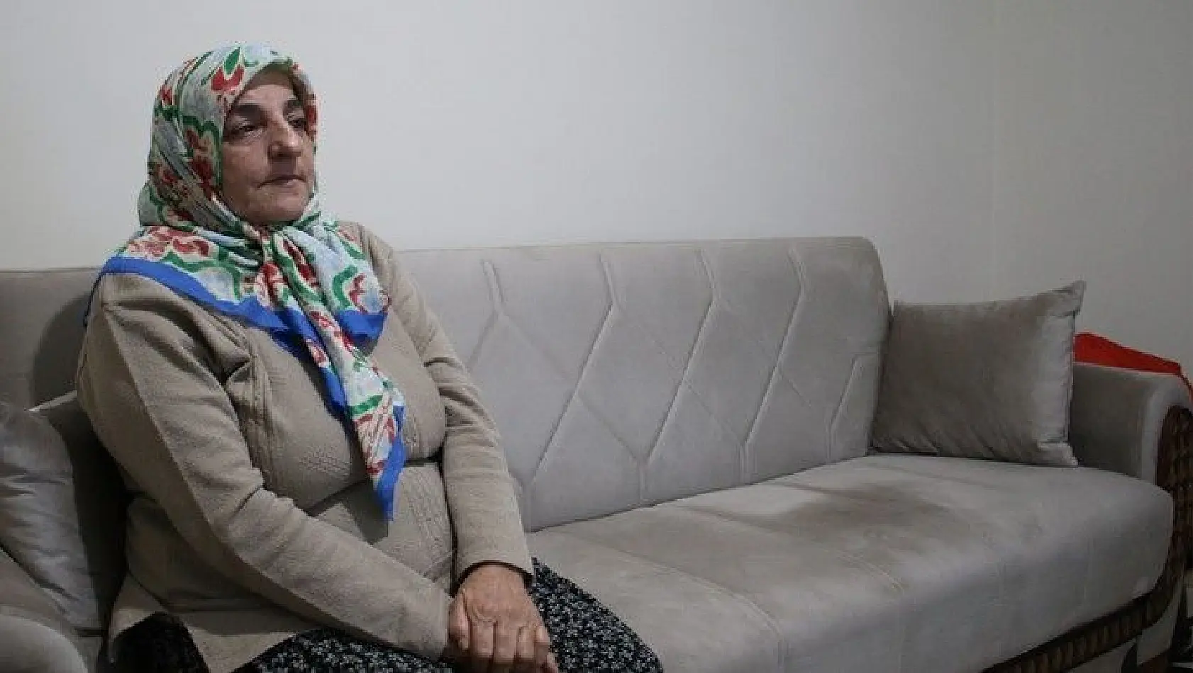 Elazığ depreminde kızını kaybeden anne: 'Deprem olalı bir yıl oldu, sanki kızımı yeni kaybettim'