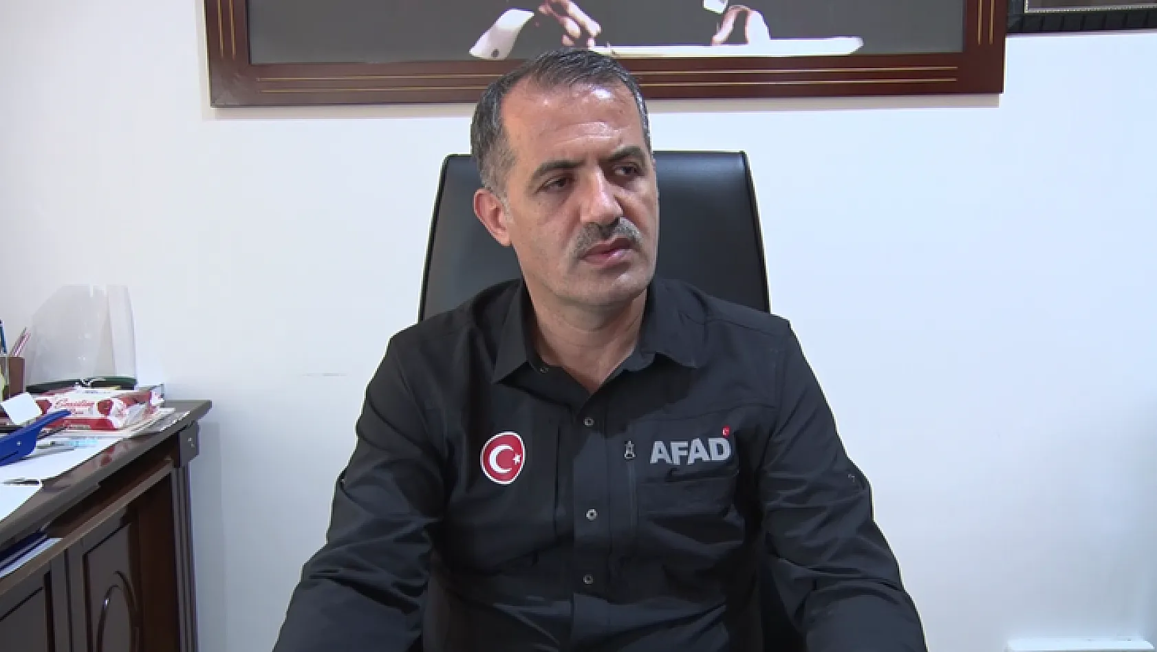 AFAD Müdürü Pıhtılı: Karakoçan'da iki konut yıkıldı