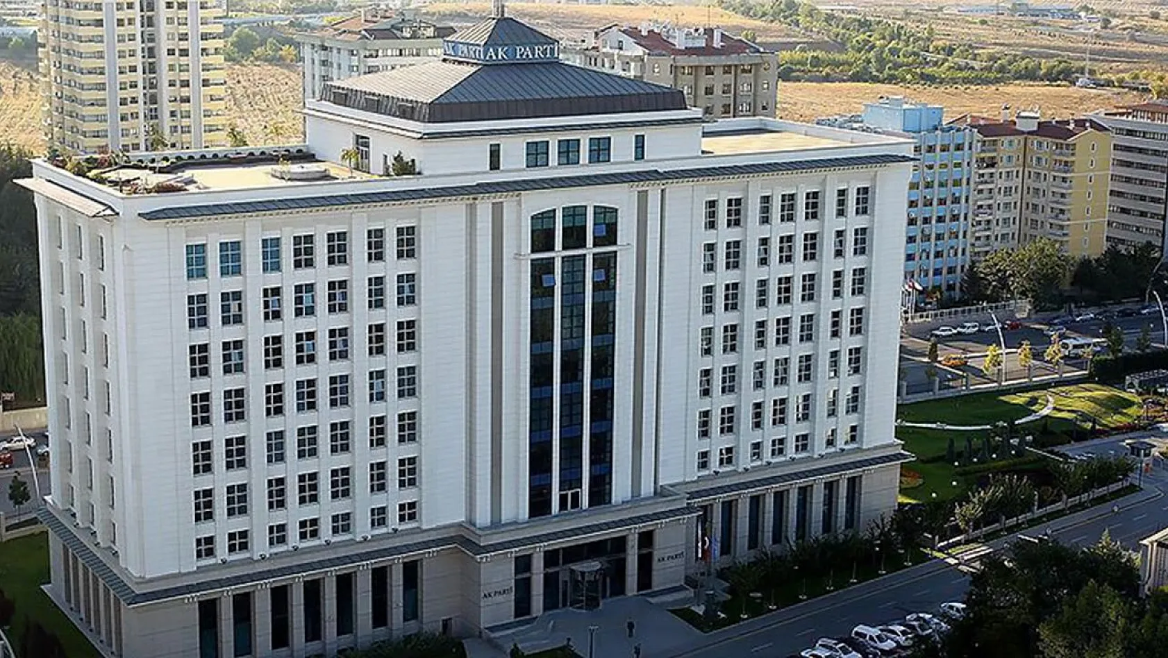 Ak Parti'de Değişim Rüzgarı