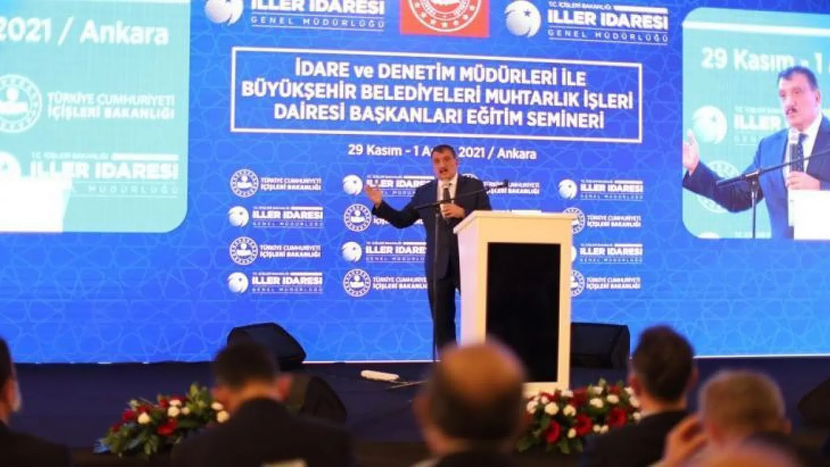 Başkan Gürkan, Ankara'daki seminere konuşmacı olarak katıldı
