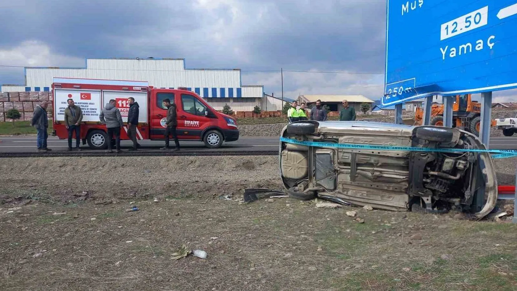 Bingöl'de araç takla attı: 1 yaralı