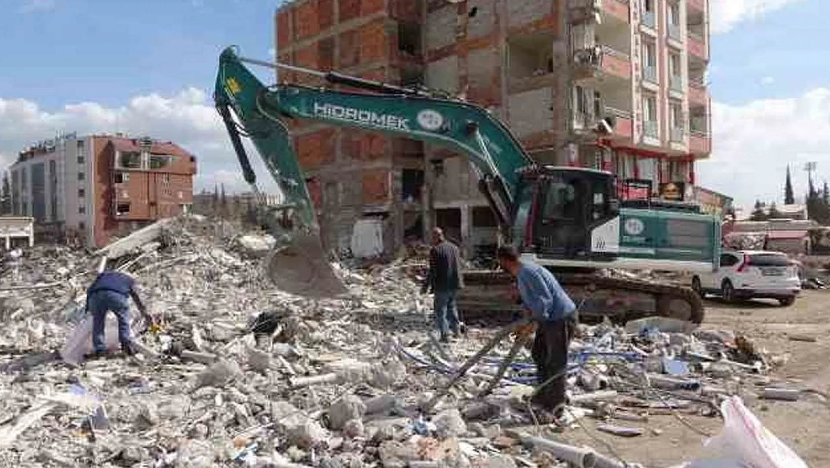 Depremzede Esnafa 'Kısıtlama' Darbesi