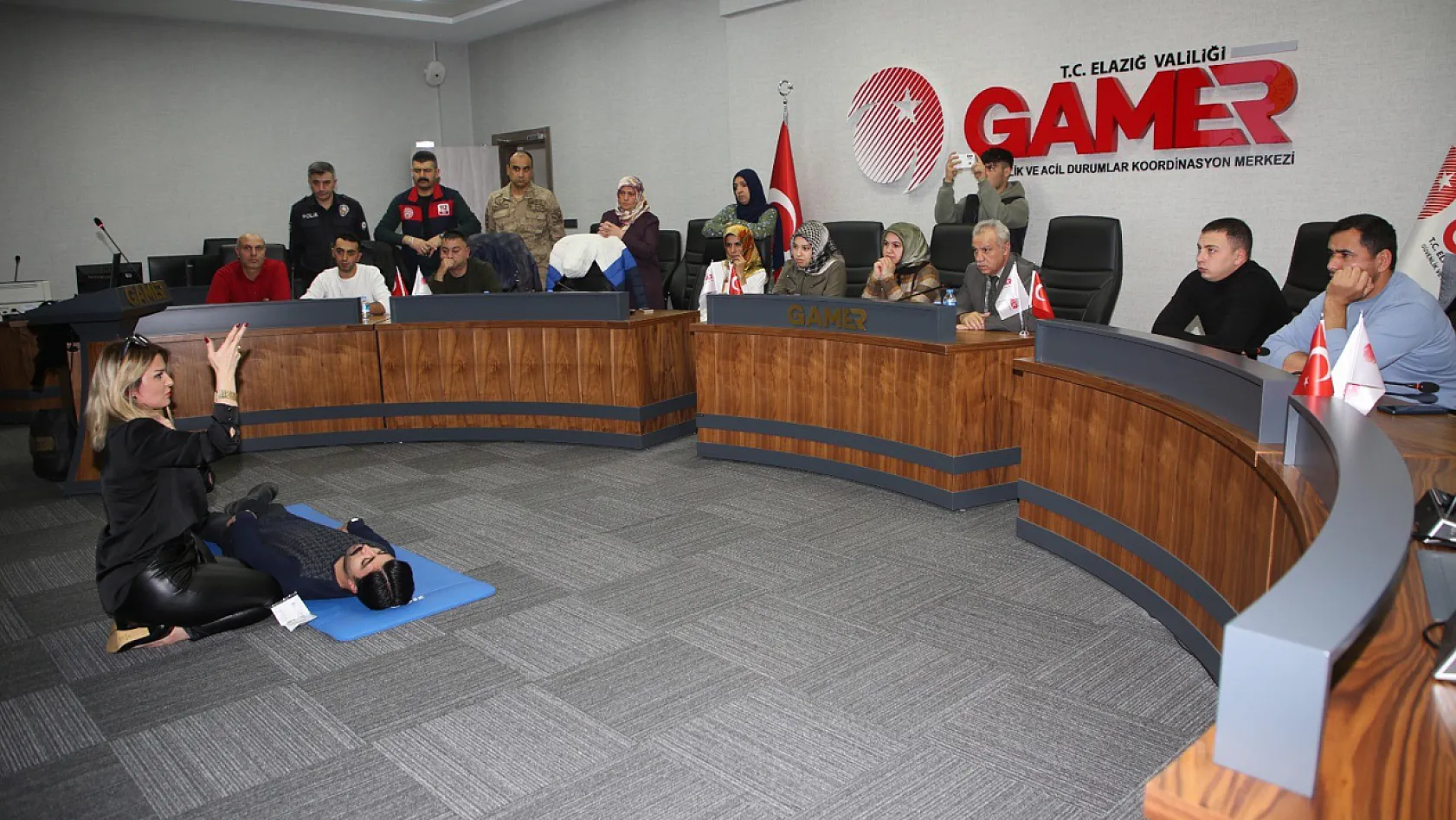 Elazığ Belediyesi Tarafından Gamer Personeline İlk Yardım Eğitimi Verildi