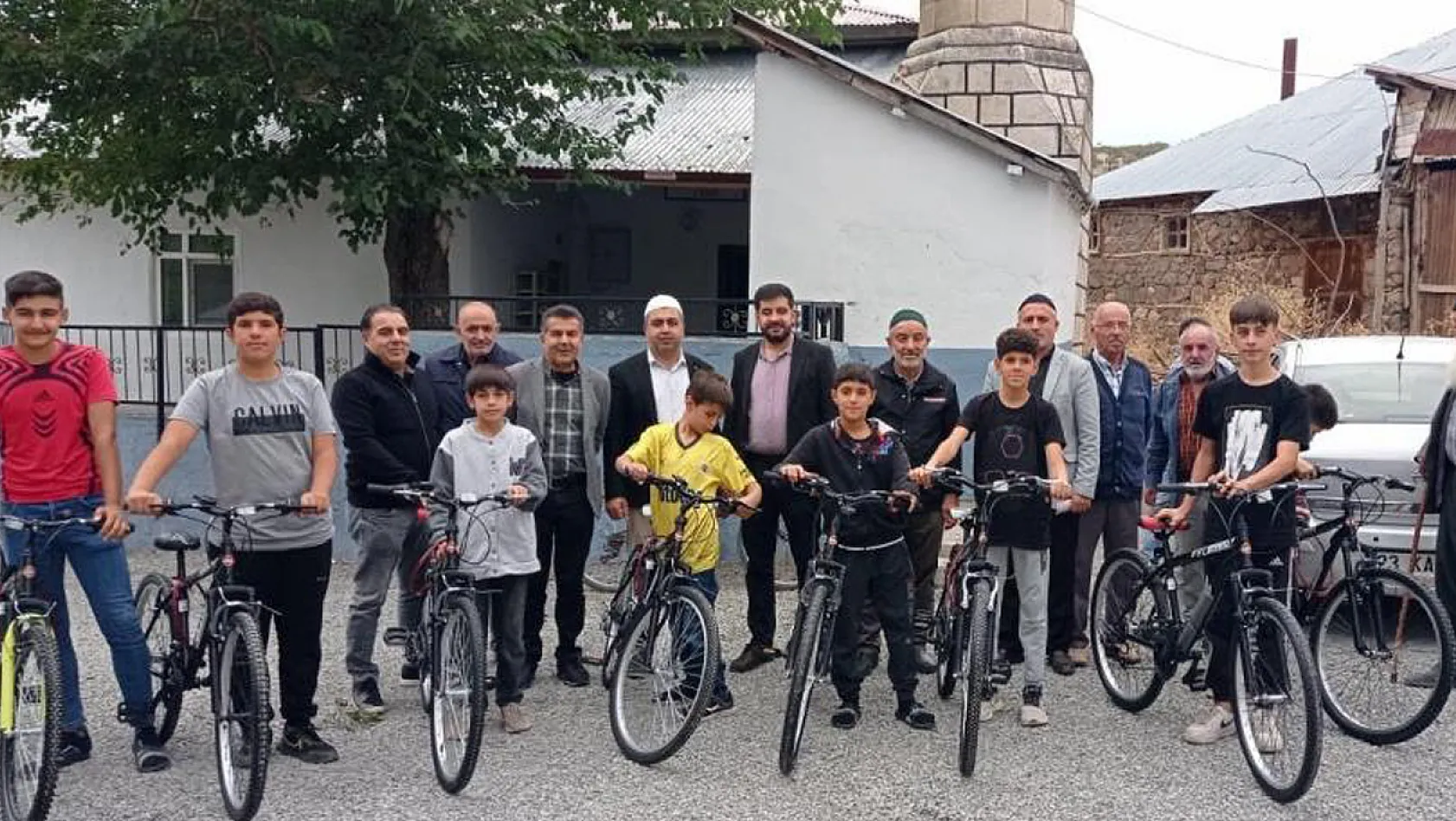 Elazığ'da 'Kur'an-ı Kerim'e Geç Bisikleti Al' Projesi