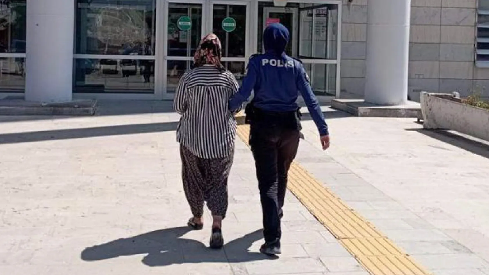 Elazığ'da 6 Adet Suç Kaydı Bulunan Şüpheli Tutuklandı