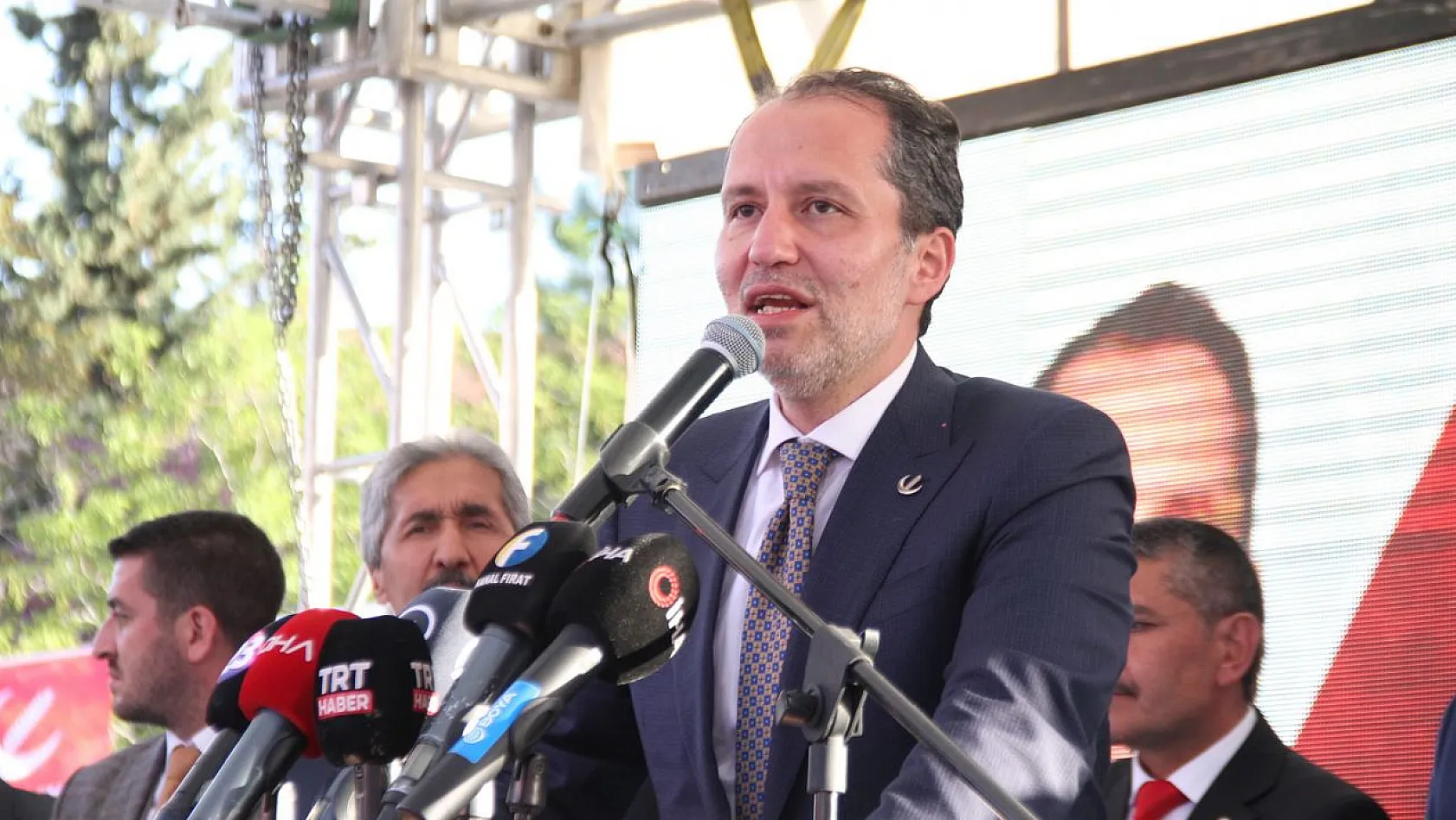 Erbakan Elazığlılara Seslendi: '7'li Masanın Karşısında Durmamız Lazım'