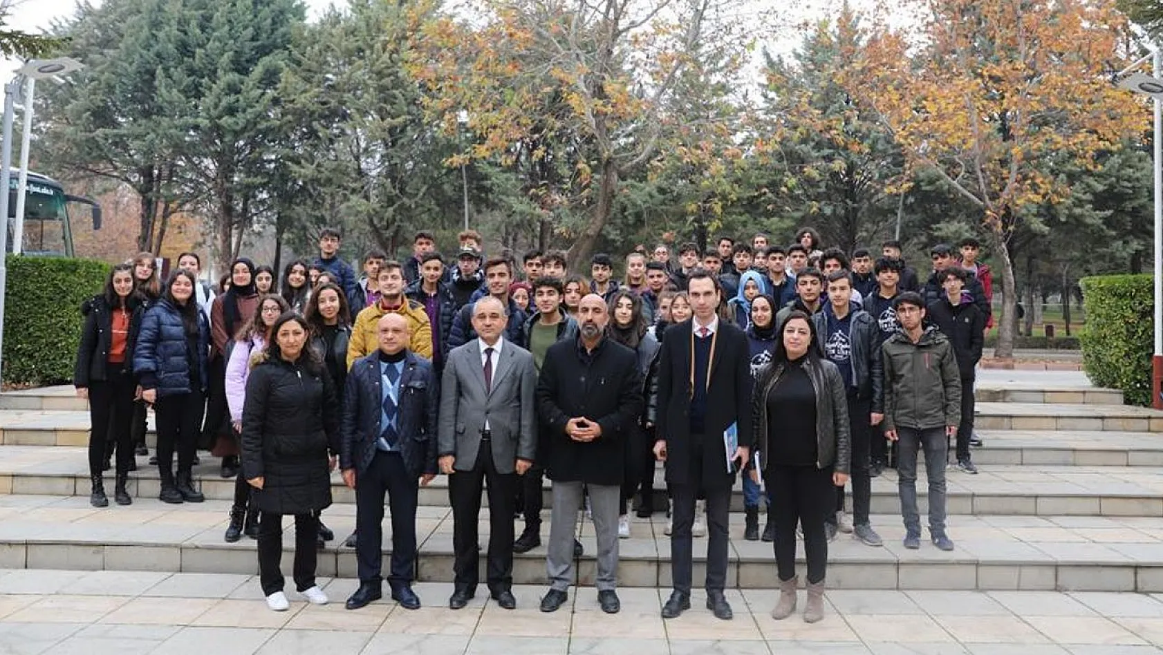 Fırat Üniversitesi Lise Öğrencilerine Tanıtılıyor