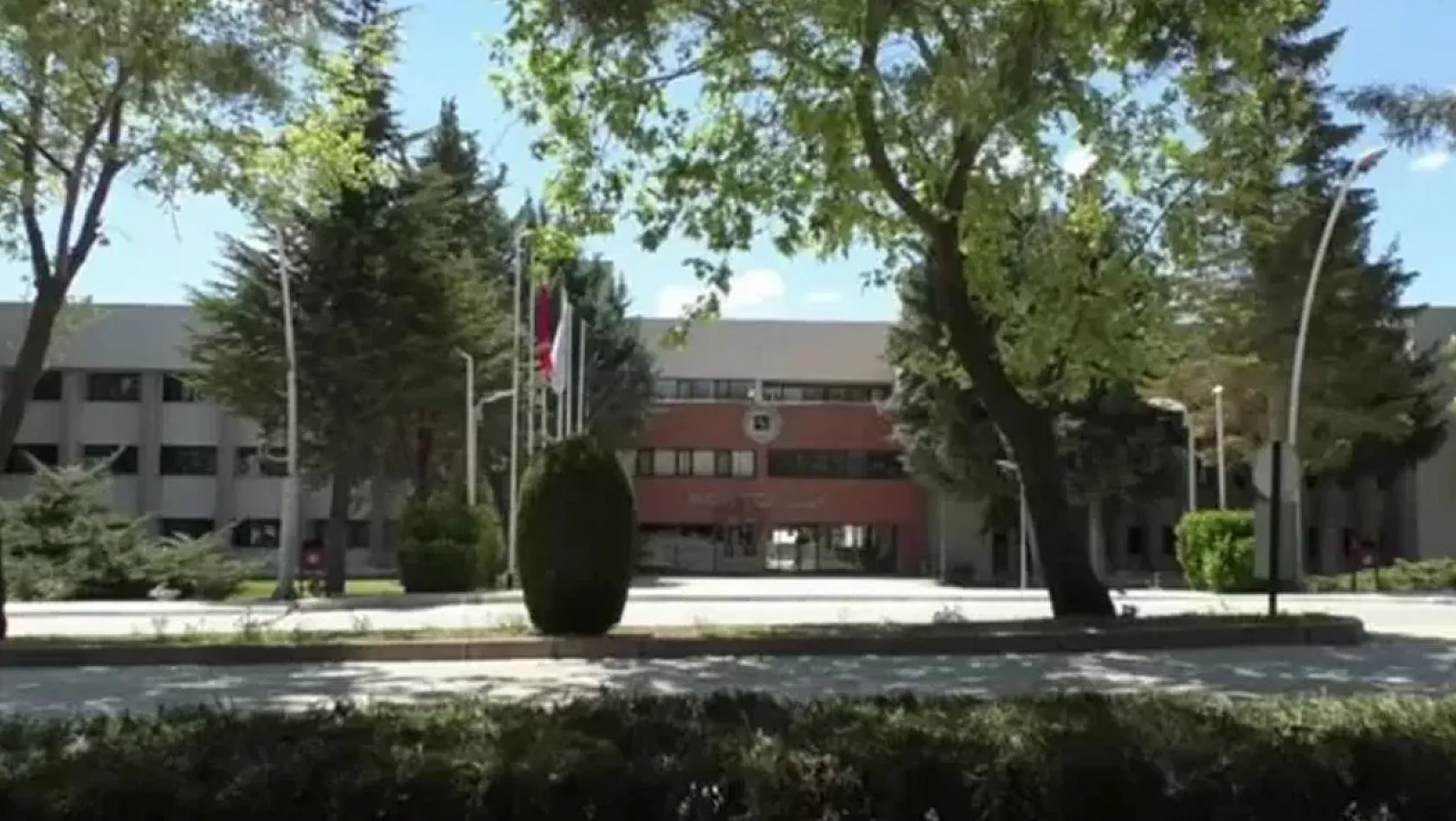 Fırat Üniversitesi'nden 'Usulsüz Atama' İddialarına İlişkin Açıklama