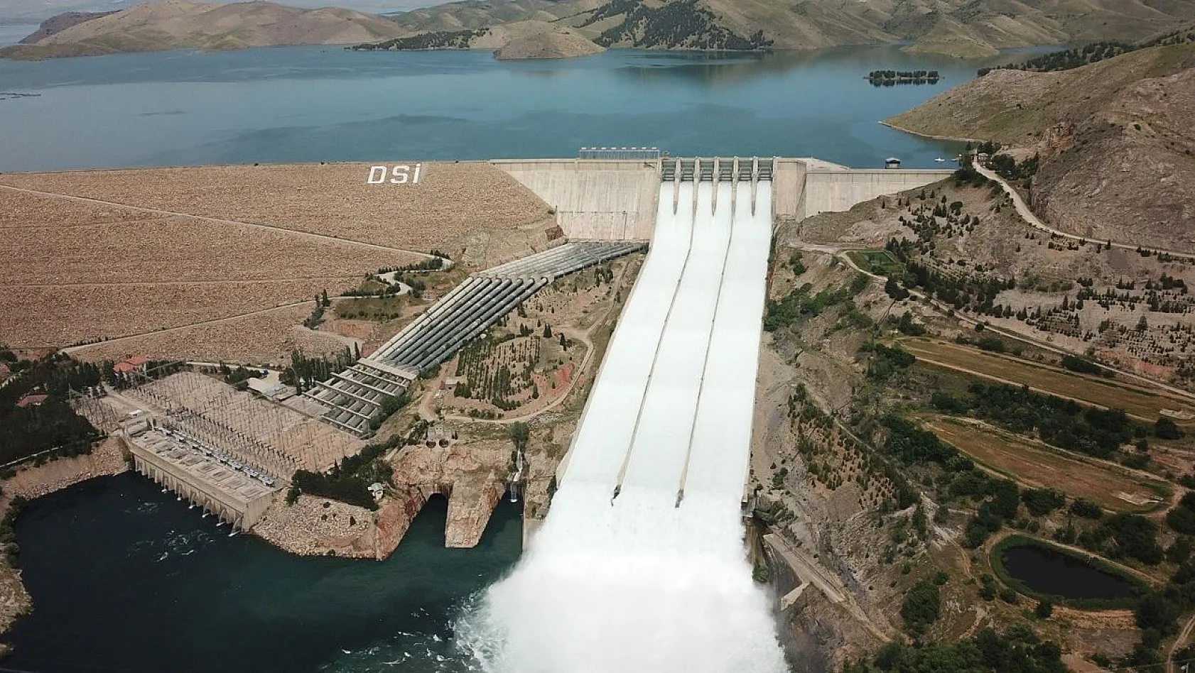 Keban Barajı  su seviyesi artış gösteriyor
