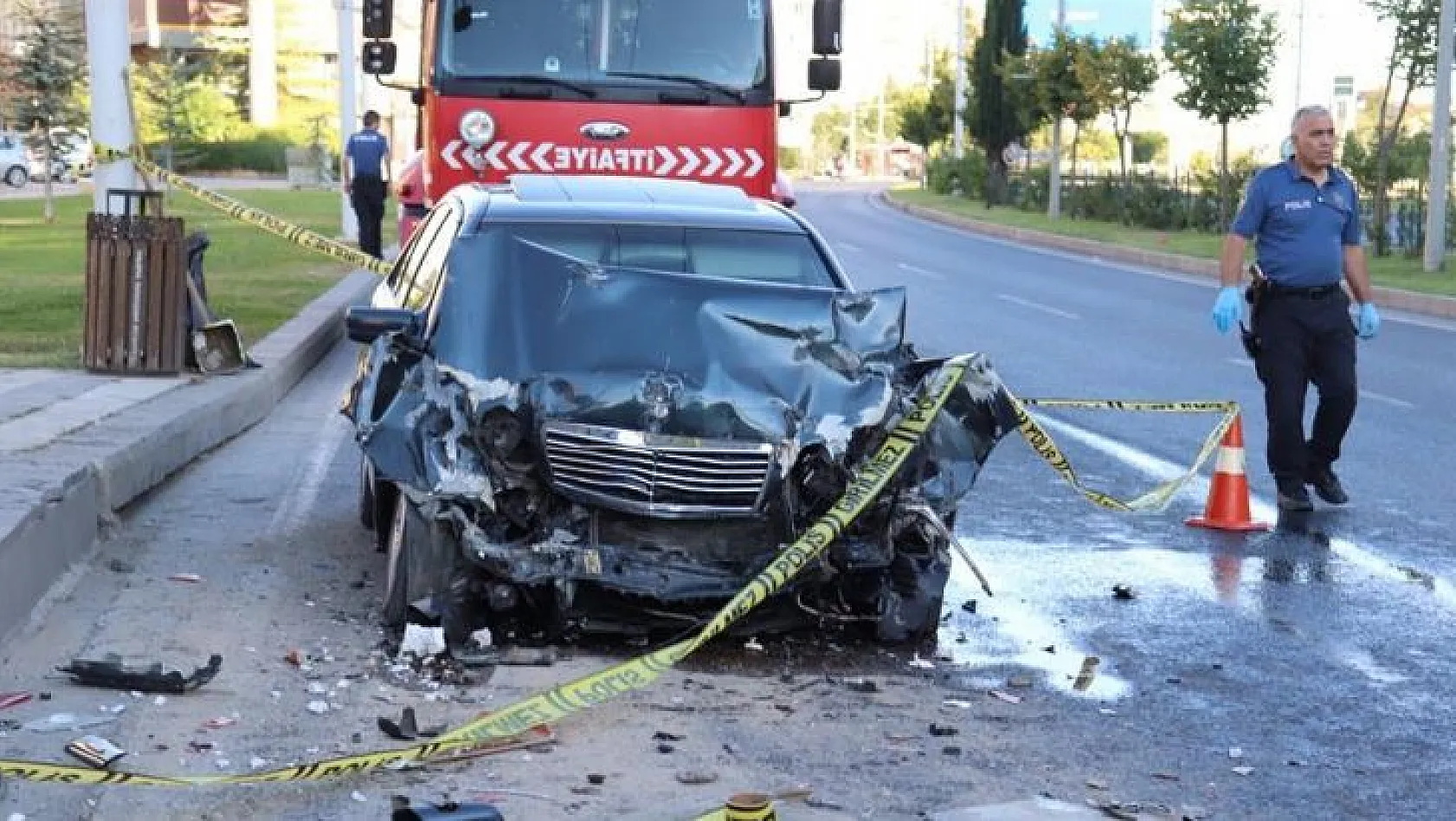 Malatya'da Otomobil minibüsle çarpıştı: 1 ölü, 1 yaralı