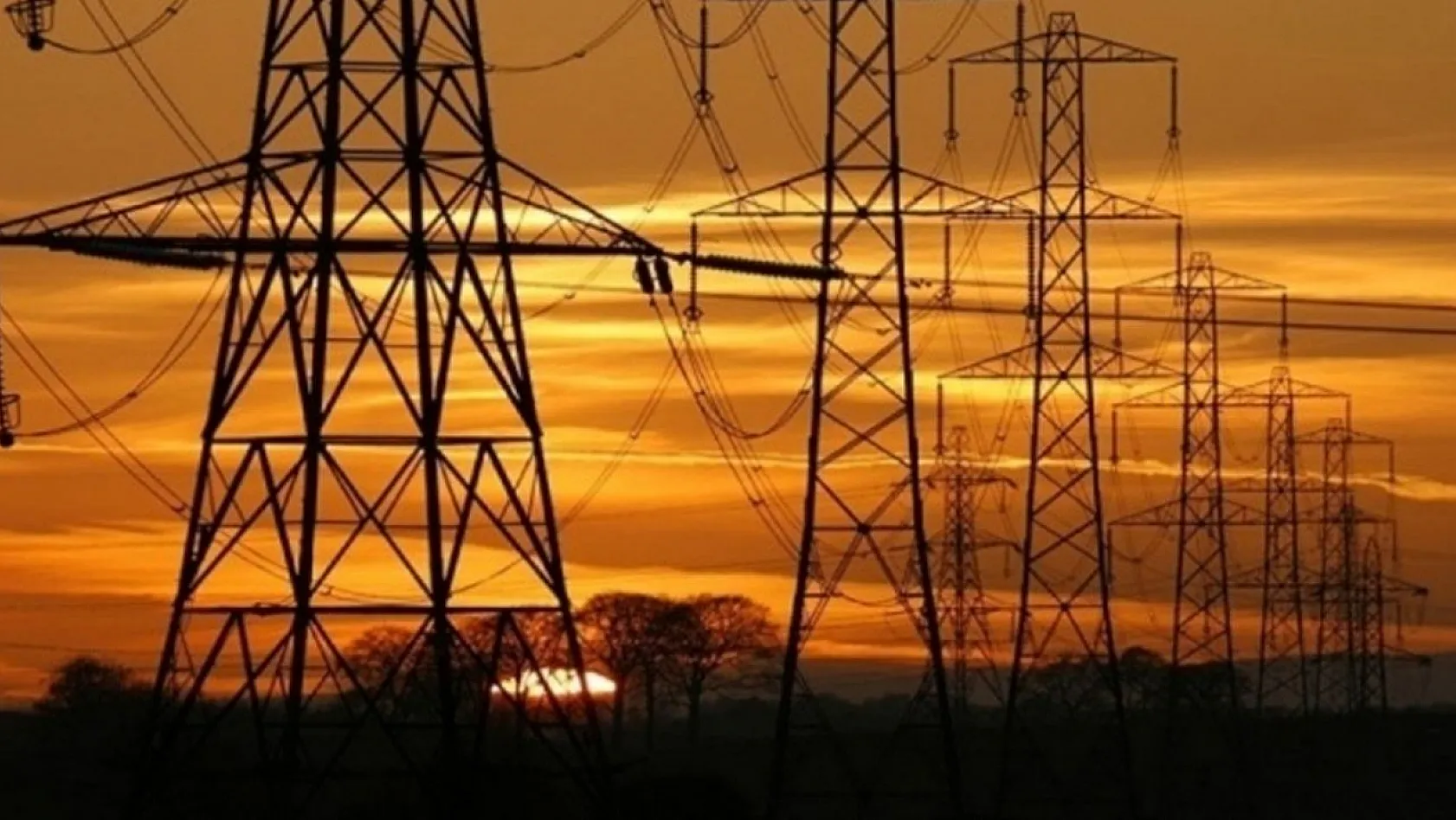 Sanayide elektriğe yüzde 16 indirim yapıldı, mesken elektriğinde de zam olmayacak