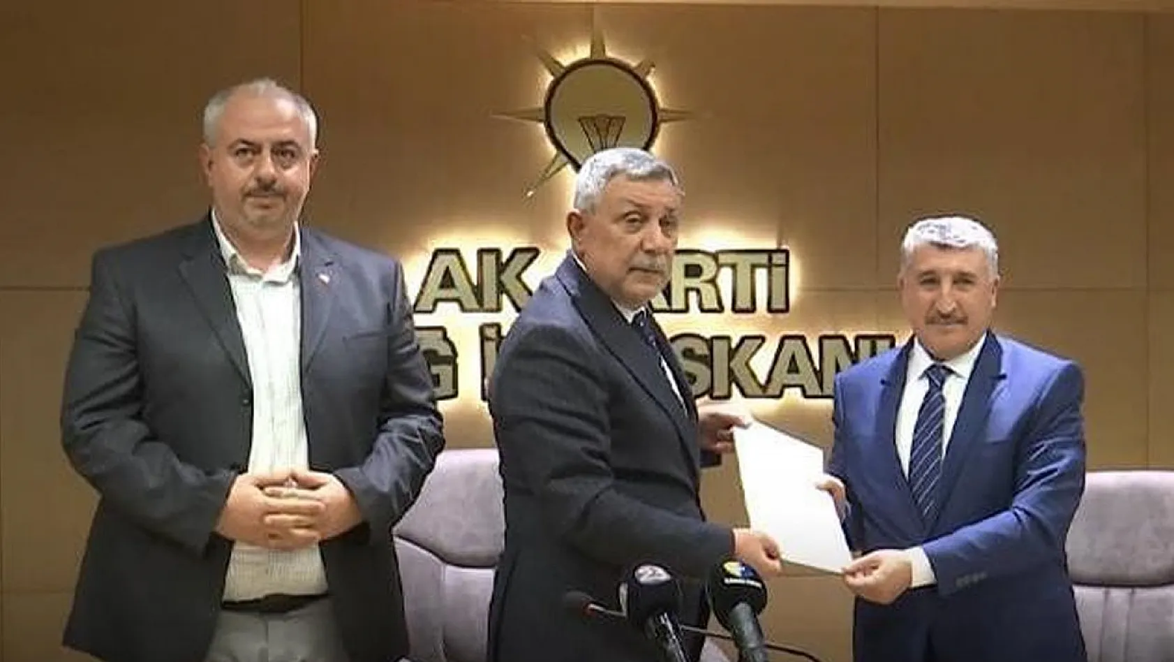 Selahattin Solmaz AK Parti'den Aday Adaylığını Açıkladı