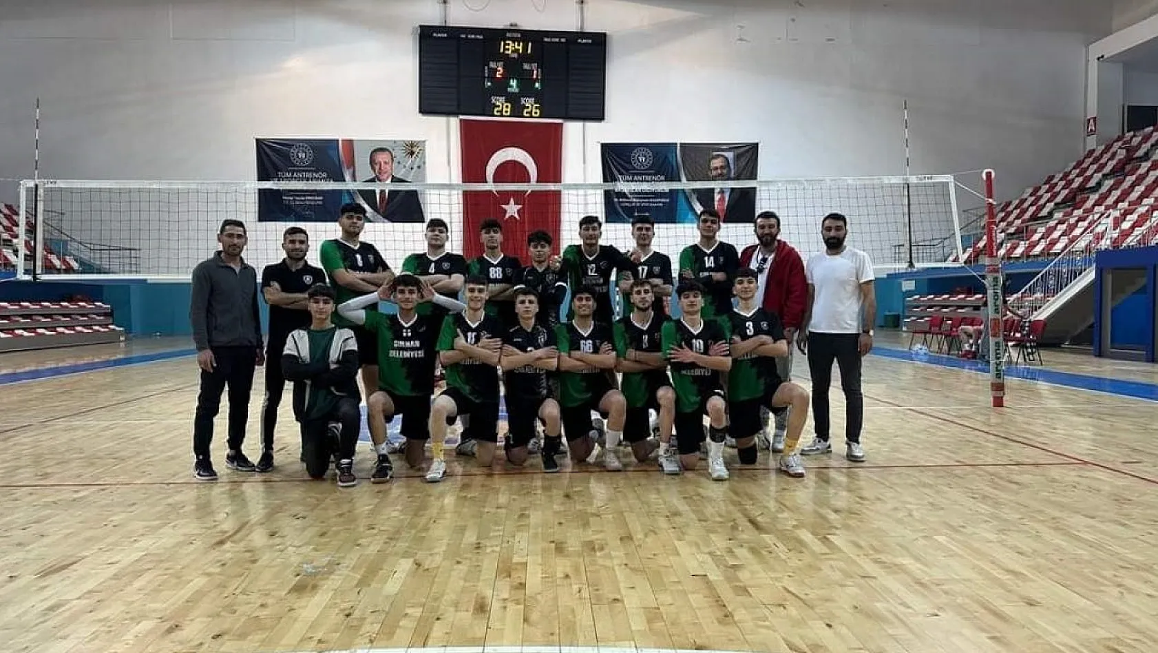 Solhan'ın voleybol takımı Türkiye finallerinde