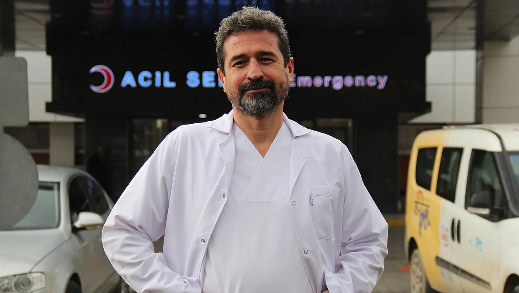 Doç. Dr. Mustafa Yılmaz: 'Halkımızdan acil servislere başvururken daha dikkatli, daha özverili olmalarını istiyoruz'